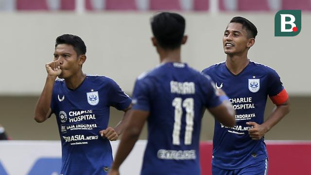 FOTO: PSIS Semarang Sementara Unggul 2-0 atas Persikabo 1973 di Babak Pertama - Fandi Eko Utomo; Tim PSIS Semarang