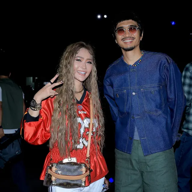 Inul Daratista dan Duta Sheila On 7