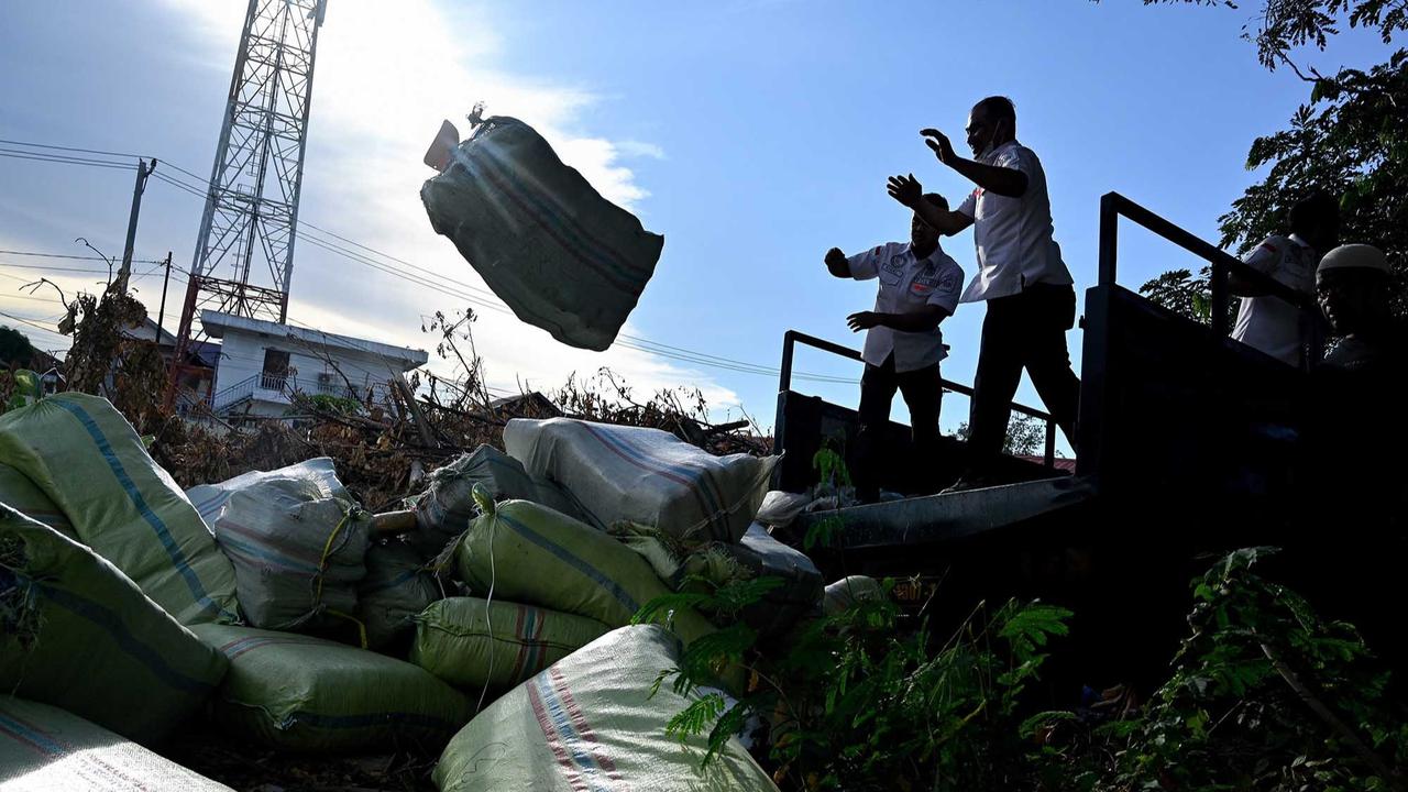 FOTO: Polda Aceh Musnahkan 1,3 Ton Ganja, Hasil Operasi Tiga Bulan terakhir