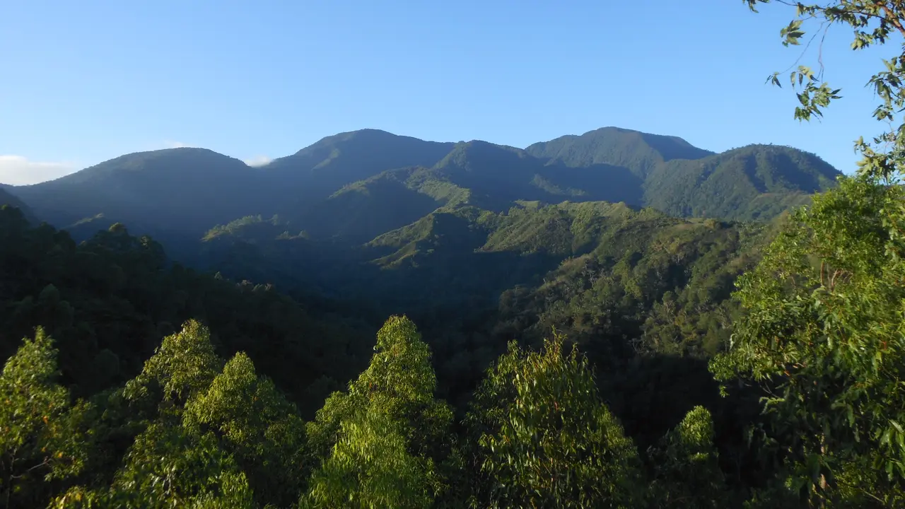 Gunung Curunumbeng