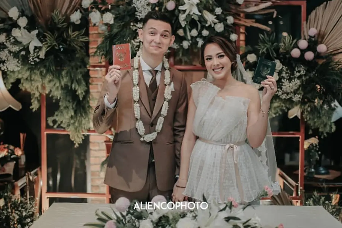 [Fimela] Potret Pernikahan Marcell Darwin dan Nabila Faisal