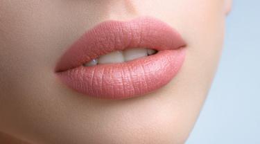 25 Cara Memerahkan Bibir Secara Alami Dan Cepat Mudah Dilakukan Hot Liputan6 Com
