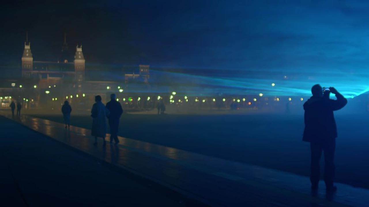 Suasana Amsterdam ‘Tenggelam’ Dalam Cahaya Air 