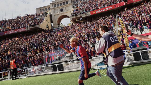 Foto: Barcelona Tegaskan Dominasi atas Real Madrid Musim Ini, Kini Selangkah Lagi Rebut Gelar Liga Spanyol