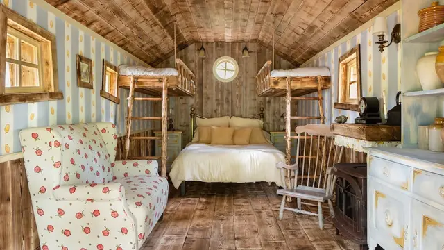 Rumah Pohon Mirip Milik Winnie The Pooh Disewakan, Tamu Diizinkan Tidur Siang Lama