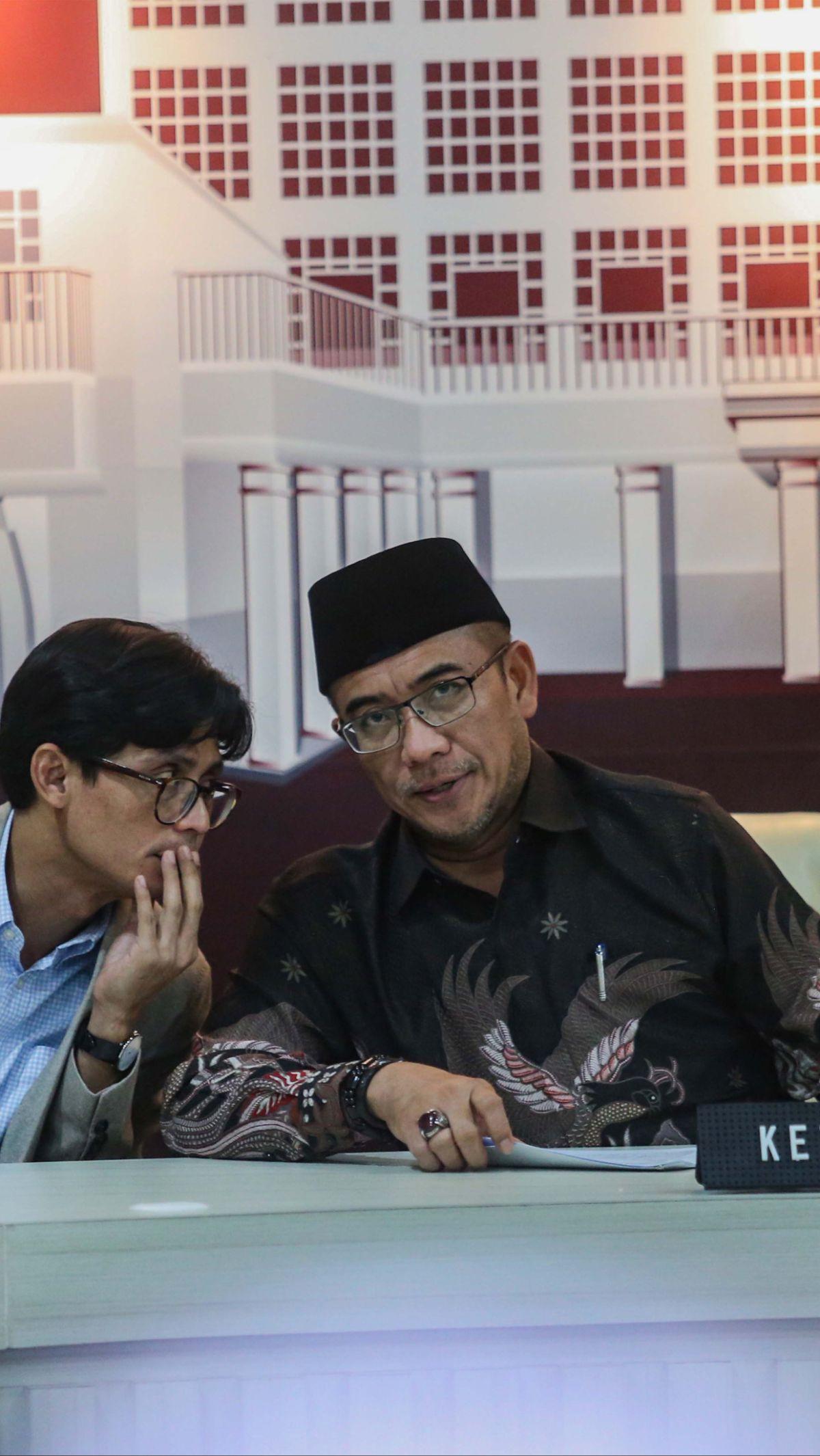 Debat ketiga Pilpres 2024&nbsp;yang akan berlangsung pada Minggu (7/1) tersebut mengangkat tema Pertahanan dan Keamanan (Hankam), Hubungan Internasional, dan Geopolitik.