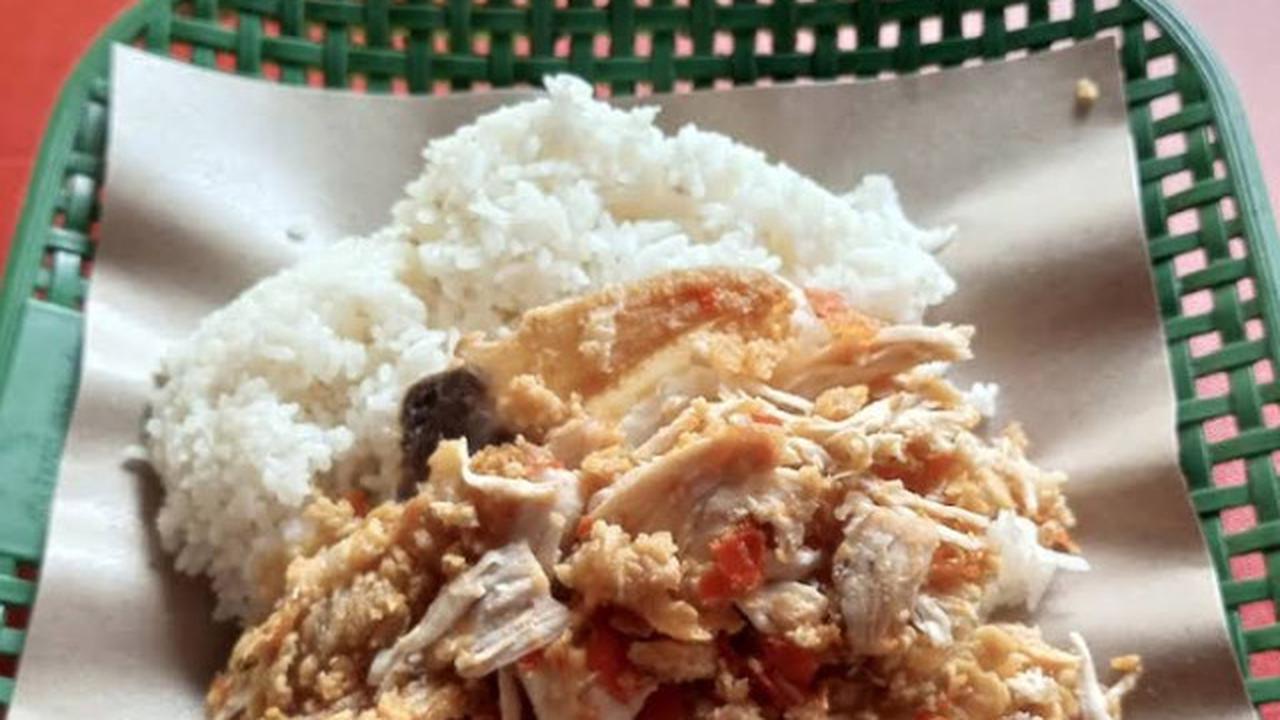 ayam geprek bu rum