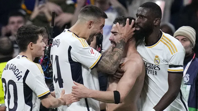 Foto: Momen Dramatis saat Dani Carvajal Bawa Real Madrid Menang di Menit Injury Time, Los Blancos Mendekat ke Puncak Klasemen LaLiga