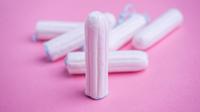 Pembalut vs Tampon, manakah yang terbaik untuk dipakai saat menstruasi? (Sumber Foto: Verywell)