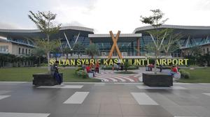 Imbas Kabut Asap Tebal, Dua Pesawat Gagal Mendarat di Pekanbaru