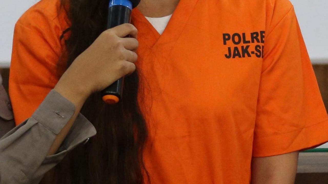 FOTO: Terjerat Kasus Narkoba, Artis Cantik Karenina Maria Anderson Ditangkap Polisi, Beginilah Potretnya