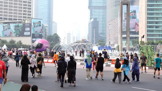 Antusiasme menyambut Pertamina Grand Prix of Indonesia 2026 mulai terasa di Jakarta ketika Giant Helmet Pertamina Grand Prix of Indonesia 2026 hadir di kawasan Bundaran HI, Minggu (27/9/2026).