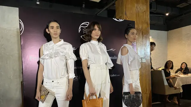 Koleksi Two Nineteen