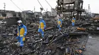 Otoritas Jepang kembali melaporkan bertambahnya jumlah korban tewas akibat gempa bumi berkekuatan Magnitudo 7,5 yang mengguncang area Ishikawa pada awal tahun ini. Sebanyak 100 orang dikonfirmasi tewas, dengan lebih dari 200 orang lainnya masih hilang atau tidak diketahui keberadaannya. (Kyodo News via AP)