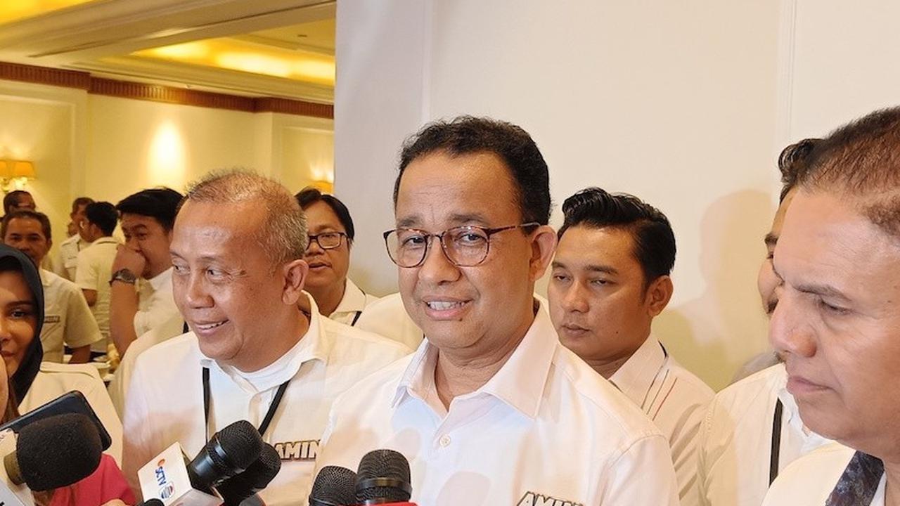 Peristiwa mengagetkan terjadi ketika seorang emak-emak berkacamata menyerobot ambil mik. Dia menyampaikan berasal dari Fatayat NU dan mengharapkan bantuan pembiayaan juga pelatihan.