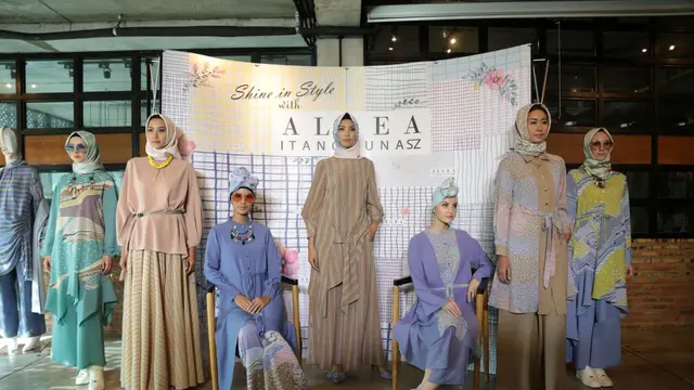 Koleksi busana Allea Itang Yunasz