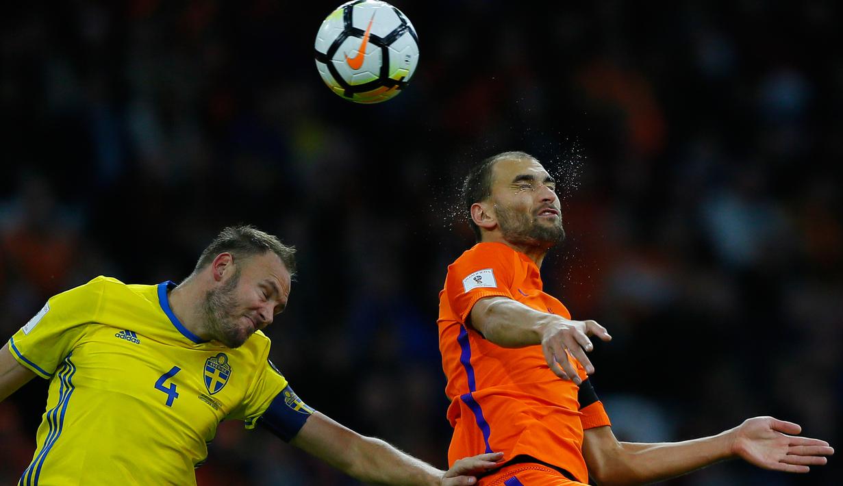 PHOTO Belanda Gigit Jari Gagal Lolos Ke Piala Dunia 2018 Bola