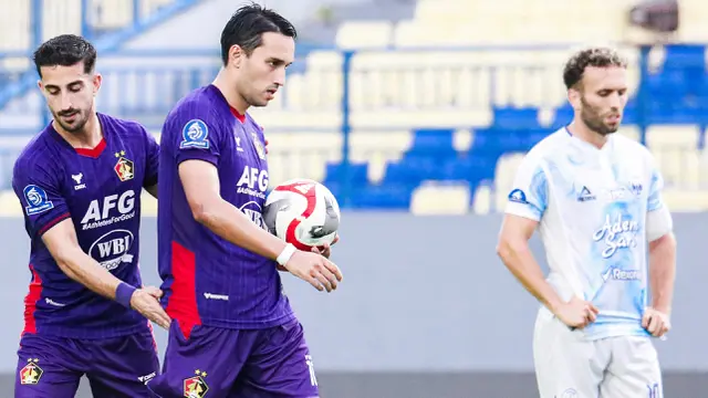 Persik Kediri vs PSIM Yogyakarta