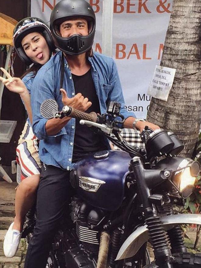 Boncengi Raisa, Hamish Daud: Butuh Ojek Neng? - Celeb 