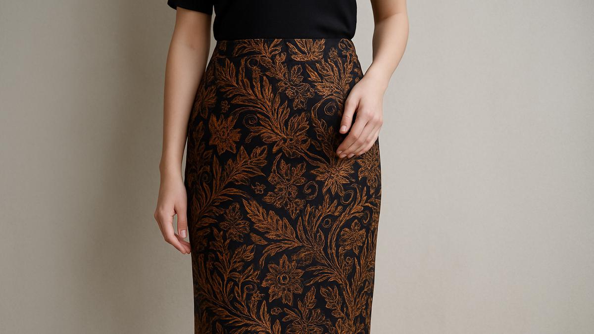 7 Model Rok Span Batik yang Unik dan Cantik, Trendy dengan Sentuhan Klasik dan Modern di 2025