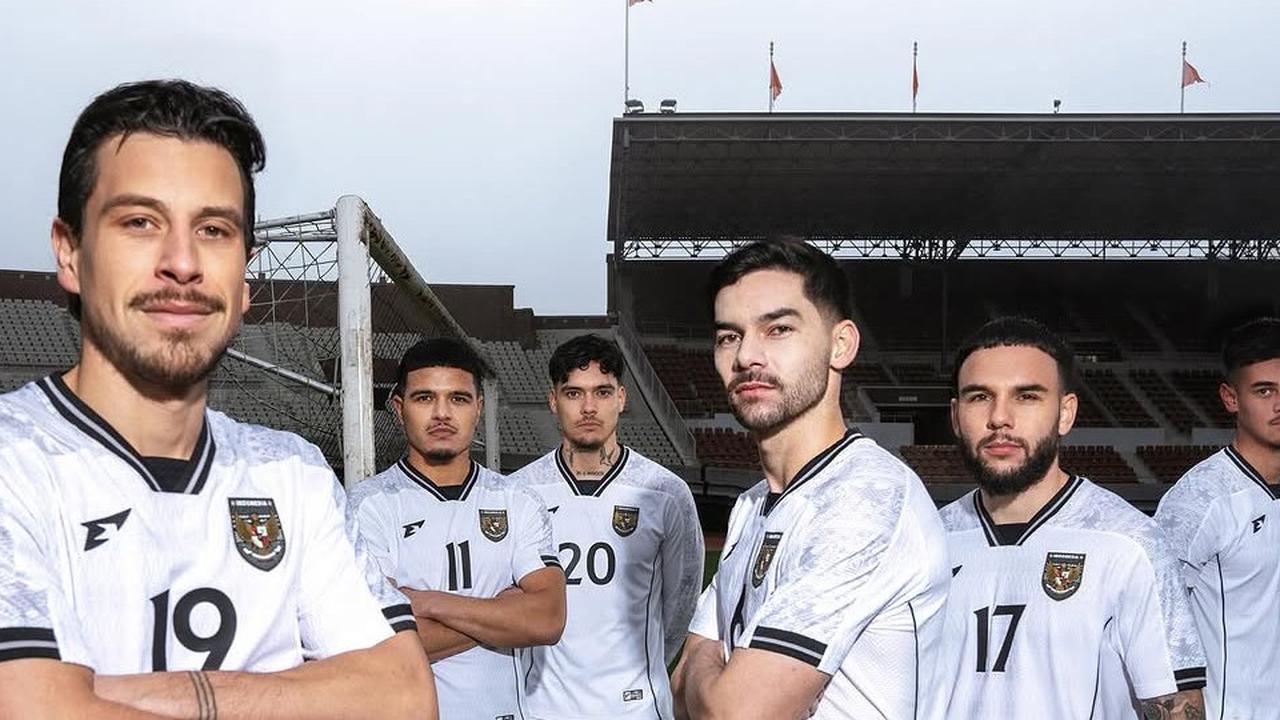 Timnas Indonesia Perdana Pakai Jersey Putih Lawan Jepang, Bakal Jadi Debut yang Manis?