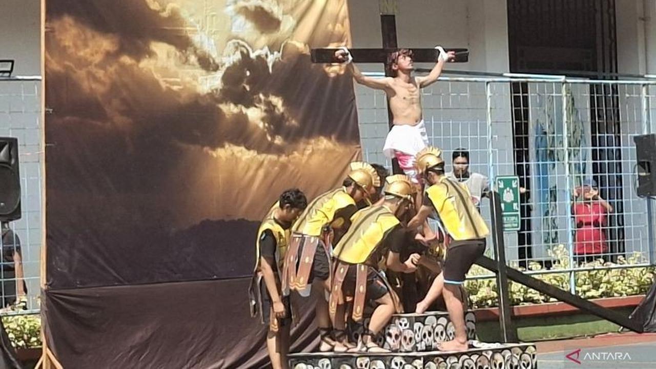 Visualisasi Jalan Salib Paskah di Cililitan: Ajak Umat Dalami Sengsara Kristus dan Renungkan Makna Kebangkitan