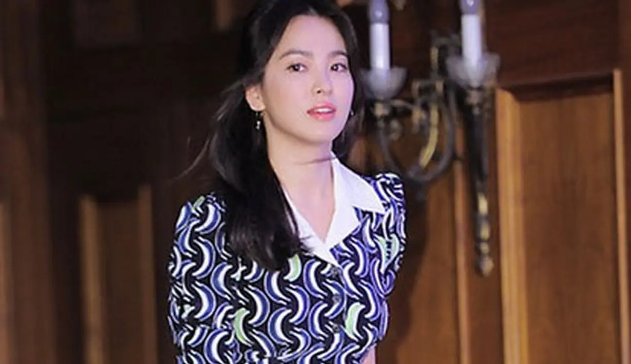 “Bila semua bintang dan para kru hadir di pesta pernikahanku, maka itu akan menjadi sebuah kehormatan untukku,” ujar Song Joong Ki. (Instagram/songjoongkionly)