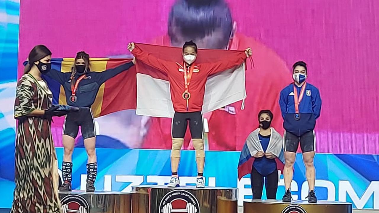 Lifter Indonesia Windy Cantika Juara di Kejuaraan Dunia Angkat Besi Junior 2021