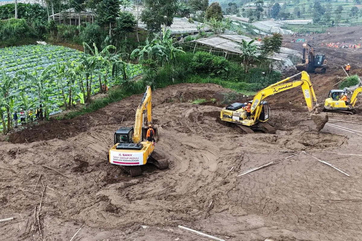 Longsor di Cisarua menyebabkan puluhan orang meninggal dunia