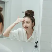 Skin barrier berperan dalam membantu menjaga kadar air di dalam kulit (Sumber: Pexels.com)