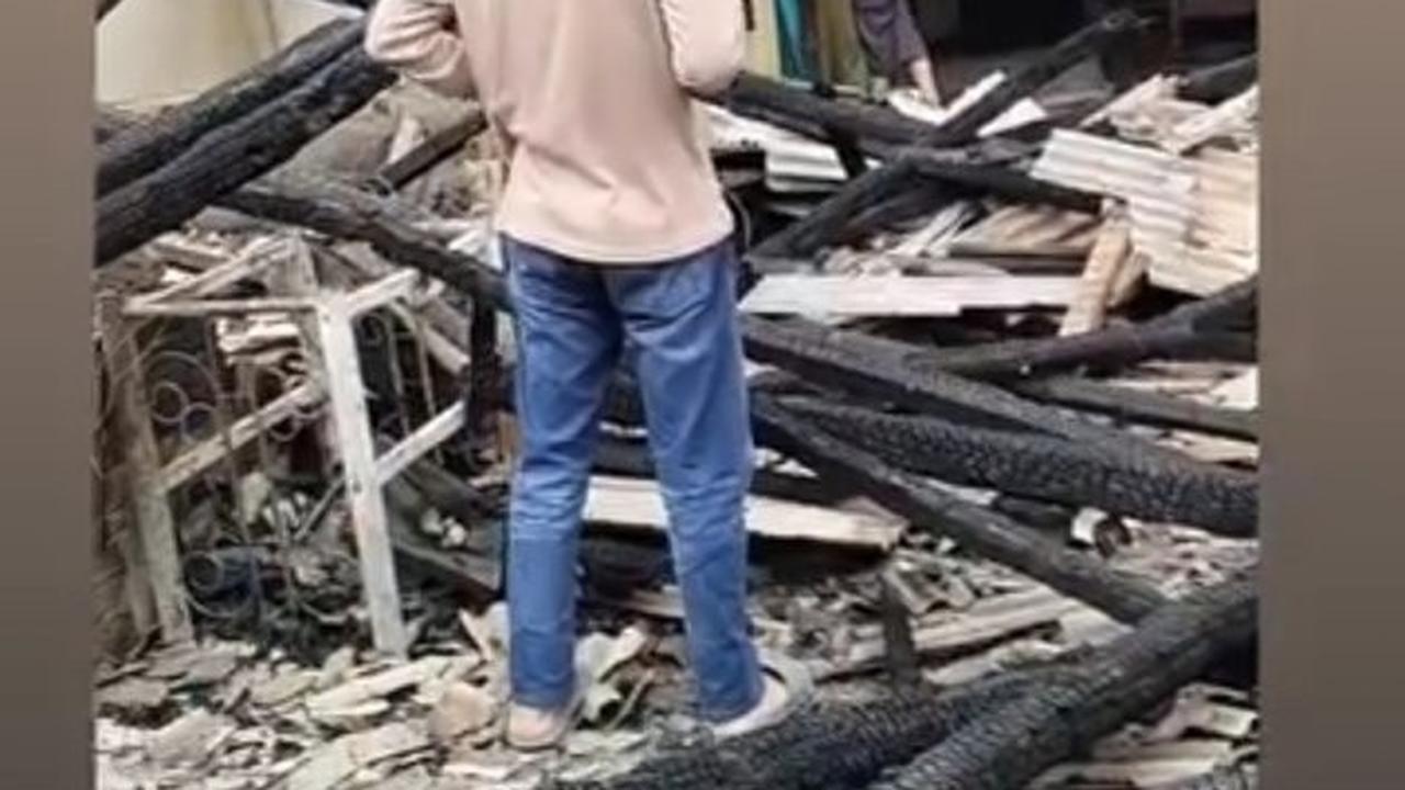Awalnya Tidak Nyaman, 8 Potret Rumah Baru Ayah Fikoh LIDA Setelah Mengalami Musibah Kebakaran - Sederhana dengan Furnitur yang Minim