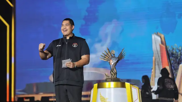 Wakili Presiden Jokowi, Menpora Dito Ariotedjo Buka Grand Final Piala Presiden Esports 2023
