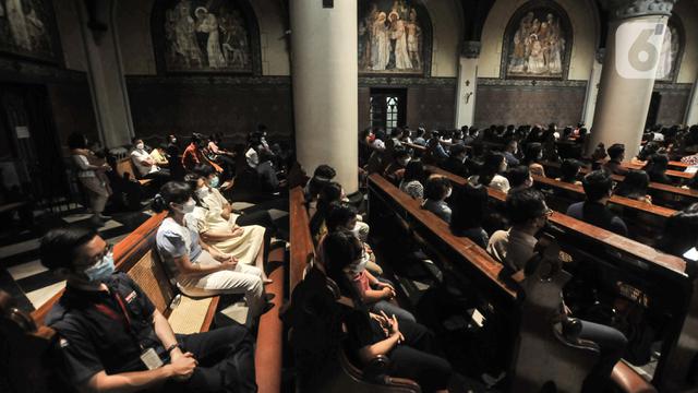 Misa Kenaikan Isa Almasih di Gereja Katedral Jakarta