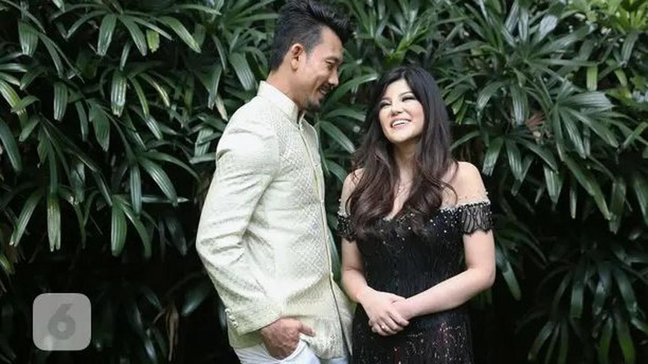 1. Deny Sumargo dan Dita Soedardjo