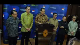 Menurut CT, Pemerintah akan segera mengeluarkan regulasi terkait penyederhanaan perizinan usaha mikro, kecil, dan menengah (UMKM), Jakarta, Rabu (20/8/2014) (Liputan6.com/Faisal R Syam)