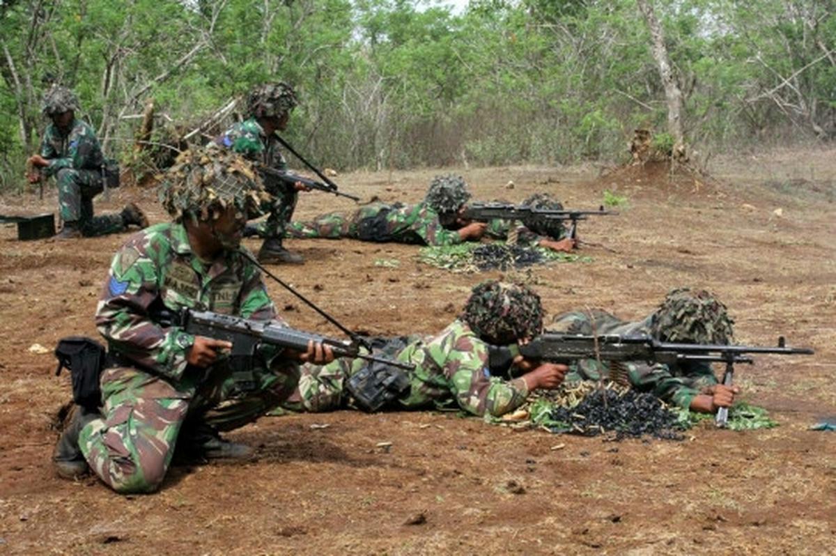 Aksi prajurit Brigif-1 Marinir latihan perang di Malang