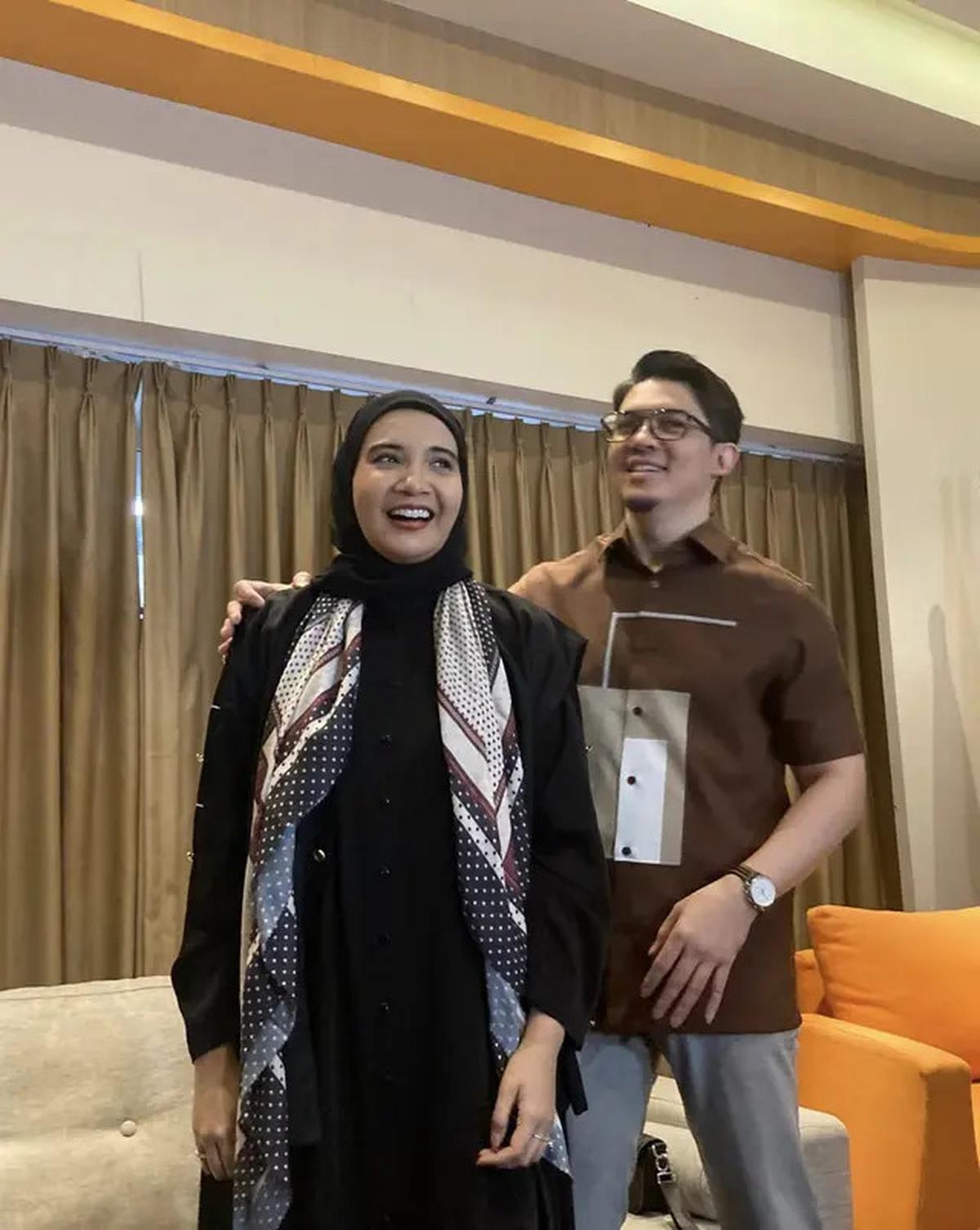 Zaskia Sungkar dan Irwansyah Rahasiakan Jenis Kelamin Calon Anak Kedua, Syukuri Apapun Berkat Tuhan