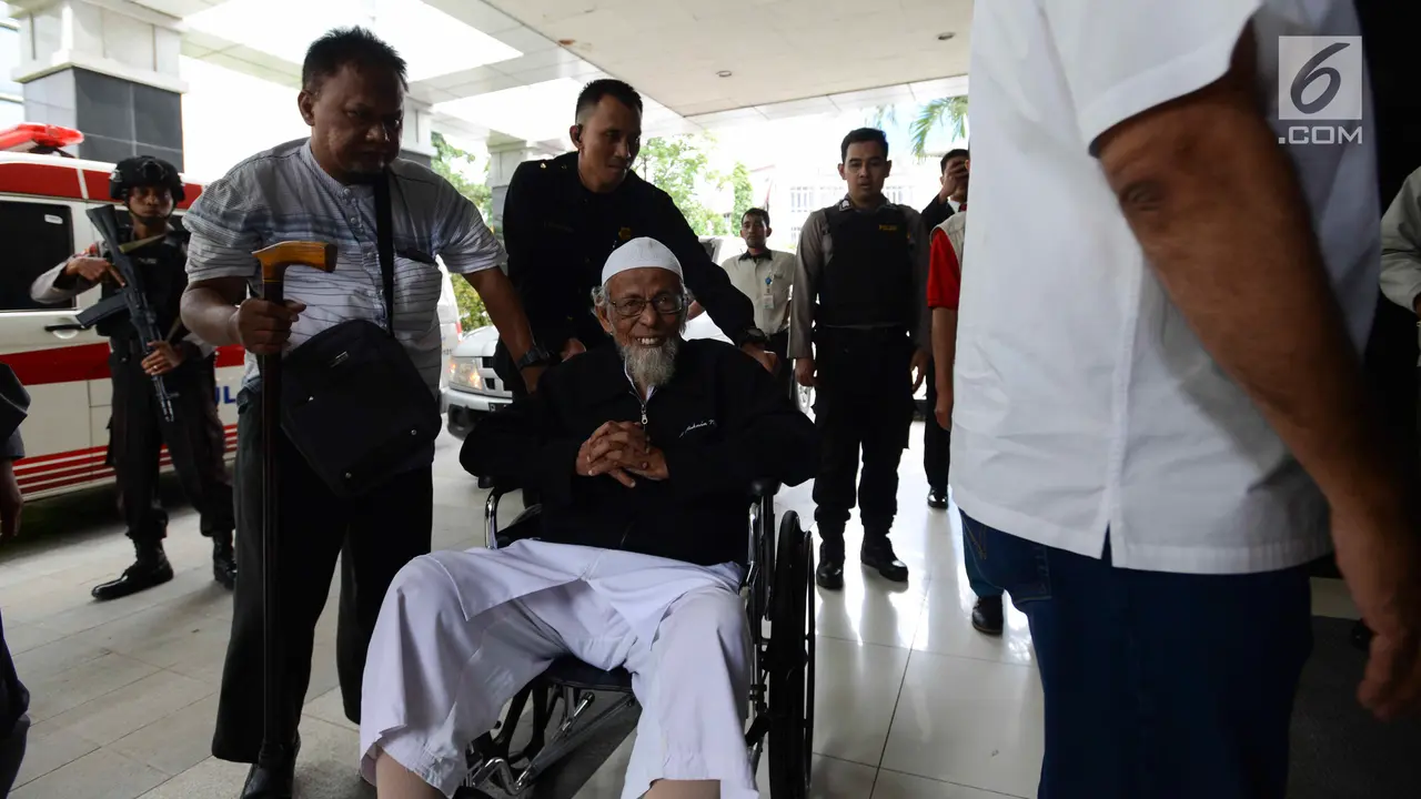 Abu Bakar Ba'asyir Jalani Pemeriksaan Kesehatan di RSCM