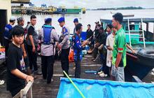 Polairud Banjarmasin Berhasil Evakuasi Enam Penumpang Kelotok Wisata yang Tercebur di Sungai Barito