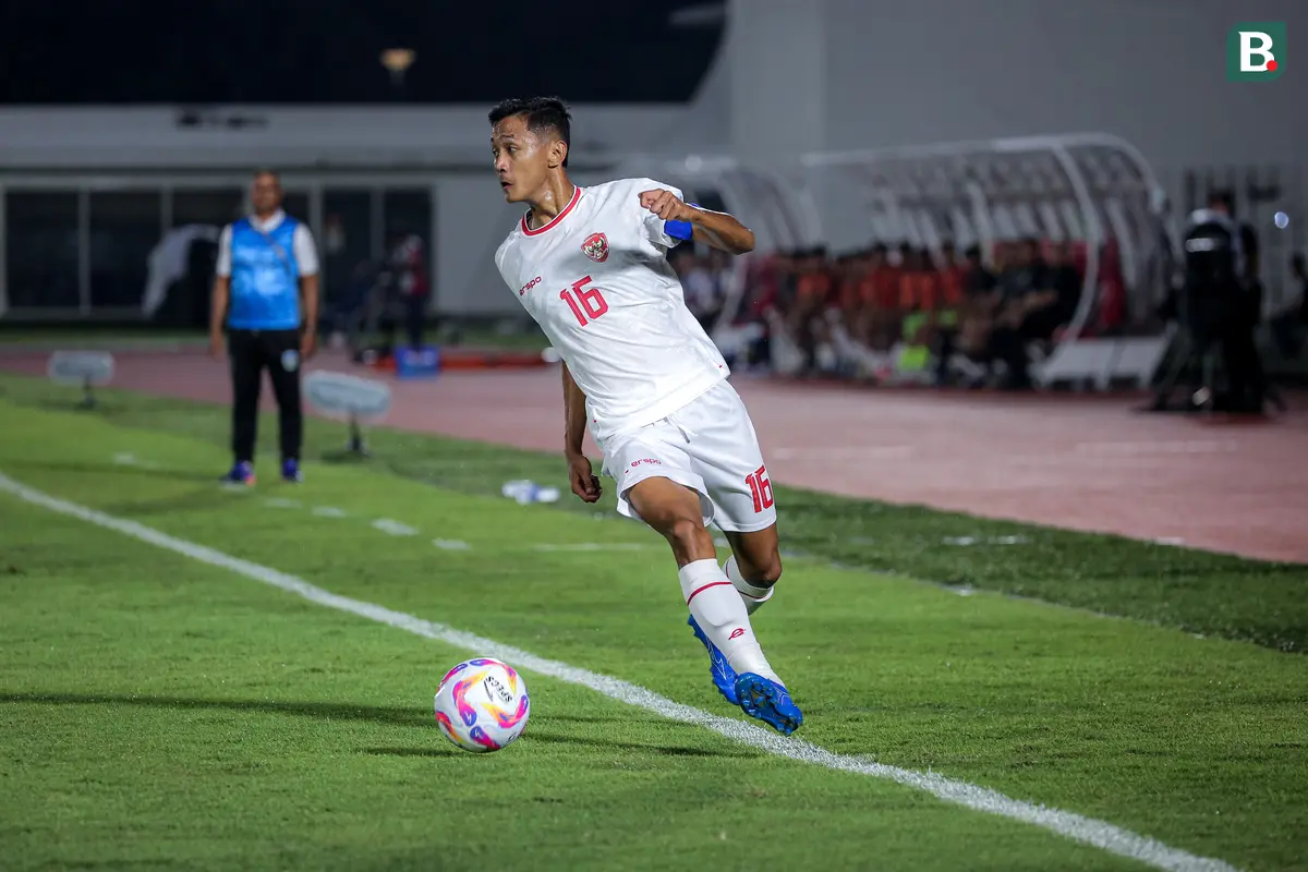 Foto: Aksi Berkelas Kapten Timnas Indonesia U-20 Dony Tri Lewati Sejumlah Penjagaan Pemain Timor Leste di Kualifikasi Piala Asia U-20 2025