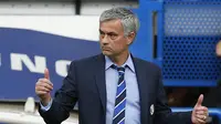 Manajer Chelsea Jose Mourinho (Reuters)