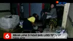 Pasar Baru Tuban, Jawa Timur, Selasa malam terbakar hebat. Ribuan kios pedagang ludes dilalap si jago merah. Api diduga berasal dari korsleting listrik dari salah satu kios yang ada di tengah pasar. Sebanyak 10 mobil kebakaran dikerahkan untuk memada...
