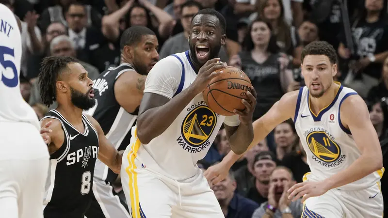 Pertandingan kelima antara Golden State Warriors melawan San Antonio Spurs di NBA Play-Off 2017-2018