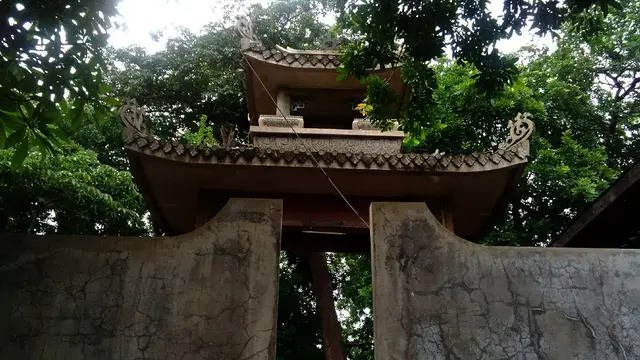 Makam Sunan Kuning