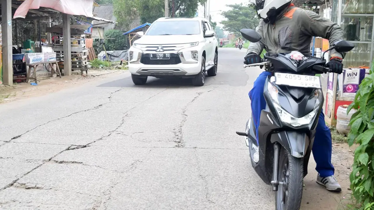 Berkendara Aman, Jangan Lupa Tengok Kanan Sebelum Ngegas Motor (Wahana Honda)