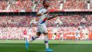Selebrasi pemain Crystal Palace Jordan Ayew setelah mencetak gol ke gawang Manchester United (MU) dalam pertandingan Liga Inggris di Old Trafford, Manchester, Inggris, Sabtu (24/8/2019). MU kalah dari Crystal Palace dengan skor 1-2. (AP Photo/Alastair Grant)
