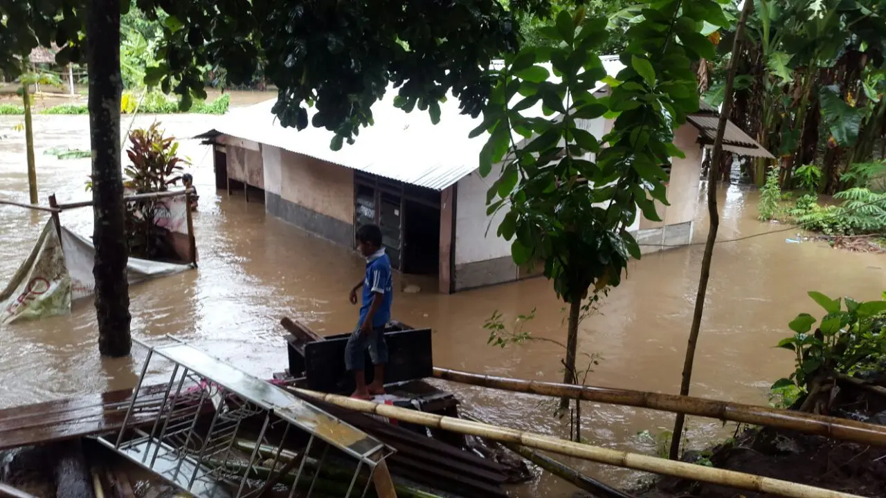 Duka di Utara Sulawesi, Banjir dan Longsor Ganggu Ribuan Warga