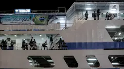 Jelang puncak arus mudik Lebaran 2025, PT ASDP Indonesia Ferry (Persero) terus mengoptimalkan layanan penyeberangan bagi pemudik sepeda motor di Pelabuhan Ciwandan, Banten. (Liputan6.com/Herman Zakharia)