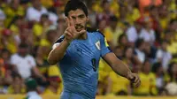 Penyerang timnas Uruguay, Luis Suarez, berhasil menyamai rekor gol milik legenda Argentina, Hernan Crespo, pada kualifikasi Piala Dunia 2018 setelah mencetak gol ke gawang Kolombia. (AFP)