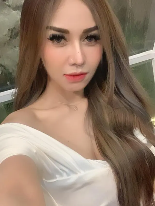 Rheyna Morena